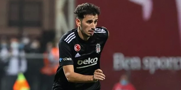 Galatasaray'a transferini Instagram'dan duyurdu! Adım adım geliyor...