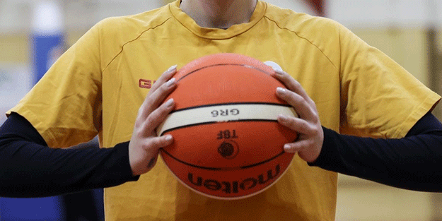 Galatasaray'da 7 pozitif vaka! Maç ertelendi