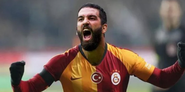 Galatasaray'da Arda Turan için kollar sıvandı!