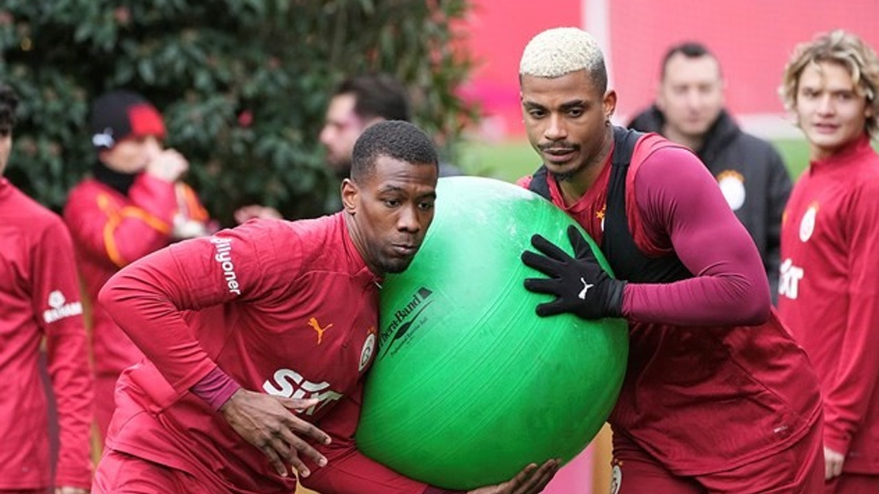 Galatasaray’da AZ Alkmaar mesaisi başladı