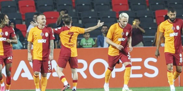 Galatasaray'da beklenen açıklama yapıldı ve Icardi... Çok şaşıracaksınız...