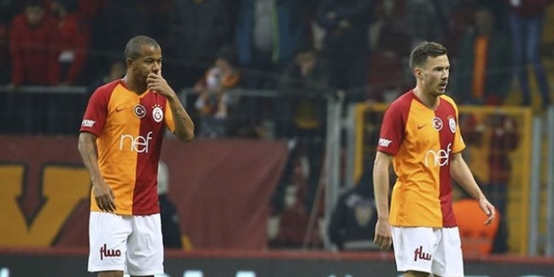 Galatasaray’da beklenmedik ayrılık! 6 milyon euroya gidiyor
