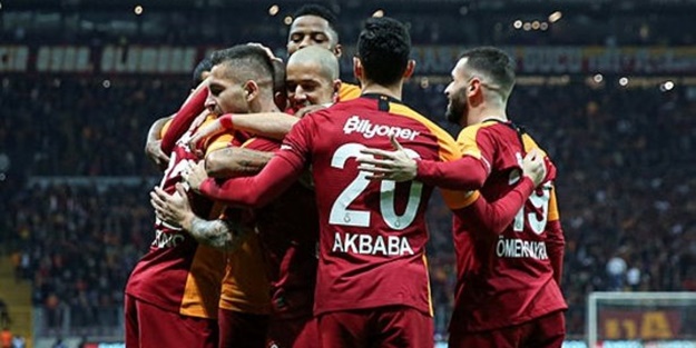 Galatasaray'da bir ayrılık daha!