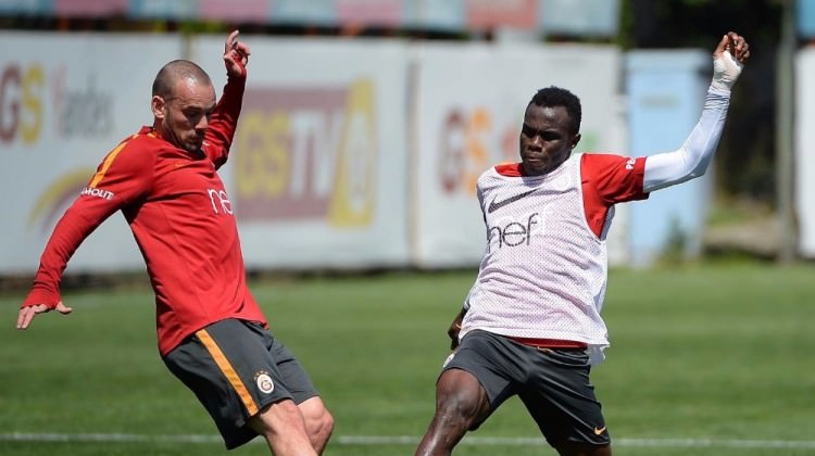 Galatasaray'da derbi öncesi Carole müjdesi