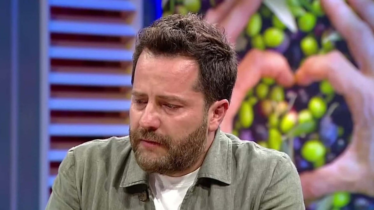 Galatasaray'da Erden Timur depremi! Görevi bırakıyor: Canlı yayında açıklandı! 'İnanılır gibi değil, çok üzücü...'