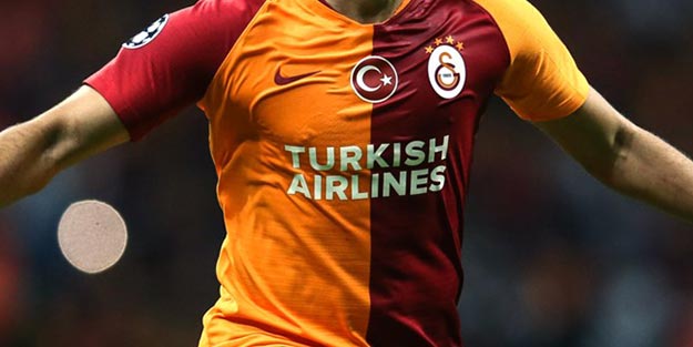 Türk futbolcu kriz çıkardı! 