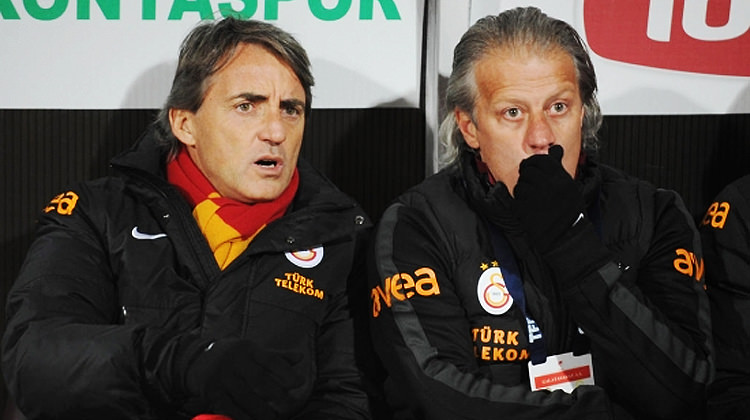 Galatasaray'da gündeme gelen sürpriz isim!