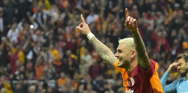 Galatasaray’da her an kriz fışkırabilir! Sen ne yaptın böyle Icardi! Evlatları için bakın ne yapmış! Bomba iddia…