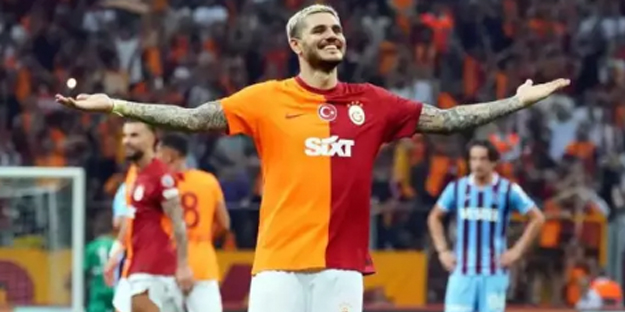 Galatasaray'da işler karıştı! İki Süper yıldız kadroda yok! Süper Kupa öncesi kriz...