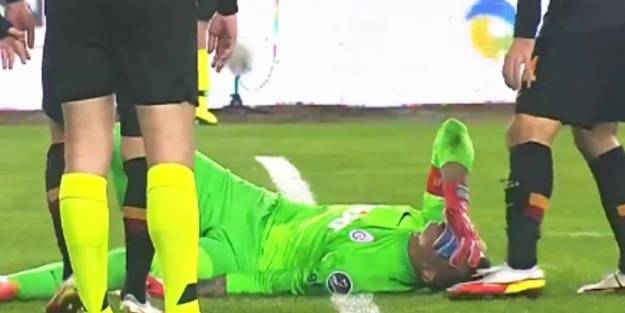 Galatasaray'da Muslera şoku!