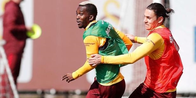 Galatasaray'da Onyekuru'dan kötü haber!