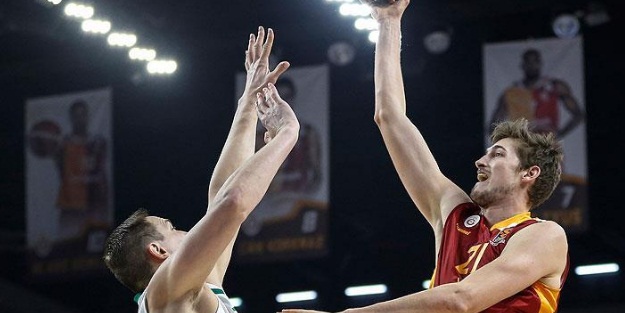 Galatasaray'da Pleiss sevinci