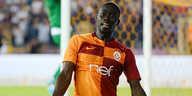 Galatasaray'da sürpriz karar! Gece yarısı kamptan ayrıldı