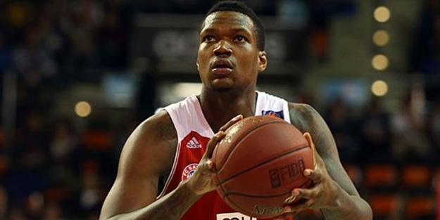 Galatasaray, Thompson ile yollarını ayırdı!