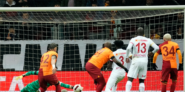 Galatasaray'da Torreira'nın sosyal medya paylaşımlarındaki gerçek ortaya çıktı! Geç değil diyerek duyurdu bile...