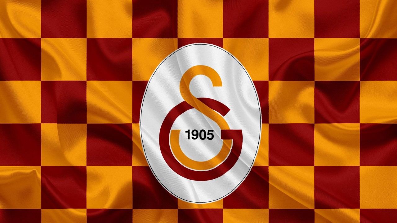 Galatasaray’da yaprak dökümü! O isimle yollar ayrıldı
