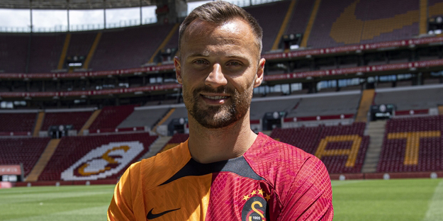 Galatasaray'da yeni transfer tutmadı!