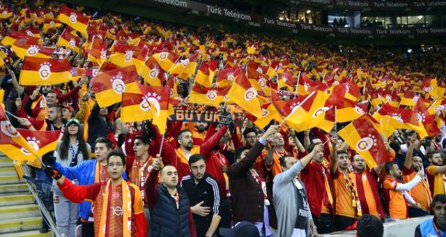 Galatasaray'daki seçime taraftar damgası