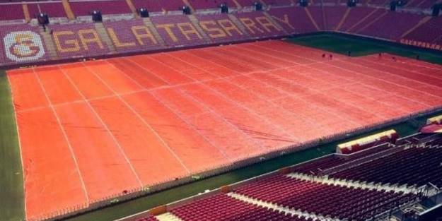 Galatasaray'dan Başakşehir'e kar göndermesi!