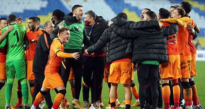 Galatasaray'dan Fenerbahçe'ye cevap