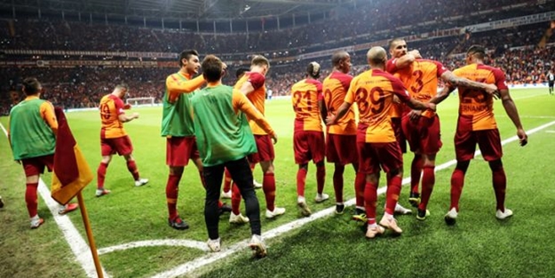 Galatasaray'dan tarihe geçecek seri!