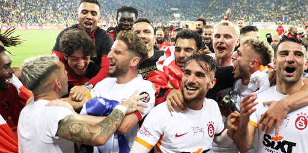 Galatasaray'ın eski aşkı alevlendi! Alımını resmen başlattı: Belli oldu: Cimbom'dan transferde ters köşe