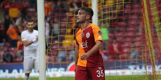 Galatasaray'ın genç yıldızı Yunus Akgün'e Belçika ekibi talip oldu!