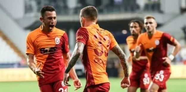 Galatasaray'ın iki yıldızı için son 4 hafta!