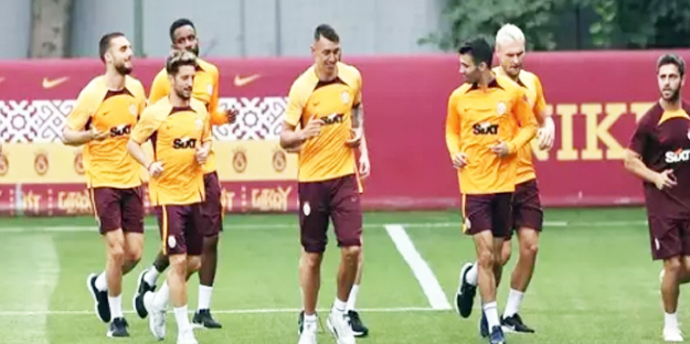 Galatasaray'ın kalbini sökmek istiyorlar! Yönetim bu işe ne diyecek? Flaş kararı duyurdular...