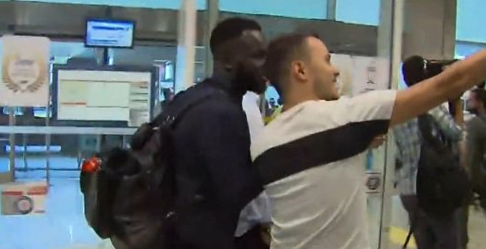 Galatasaray'ın prensip anlaşmasına vardığı Tiote, İstanbul'a geldi