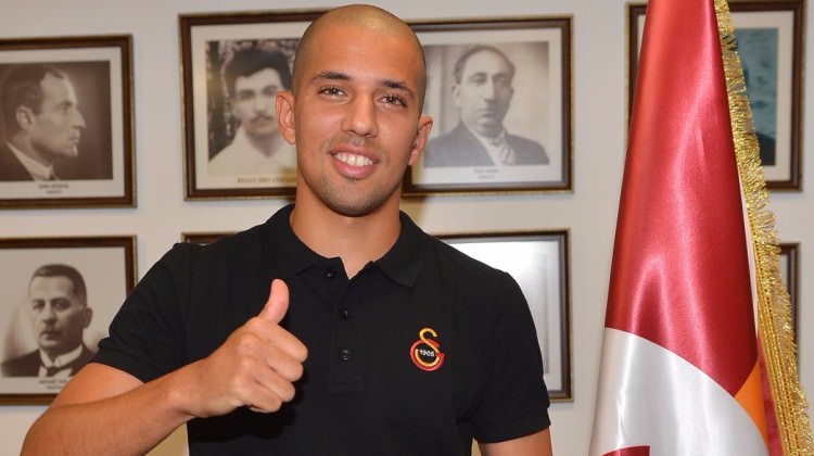 Galatasaray'ın yeni transferinden kötü haber! Sakat çıktı