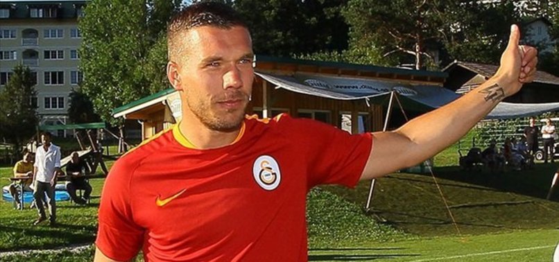 Galatasaray'ın yıldızı Lukas Podolski kararını verdi ayrılıyor