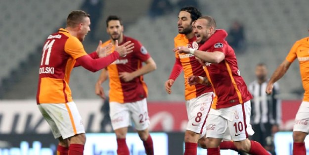 Galatasaray'ın yıldızı vedayı duyurdu
