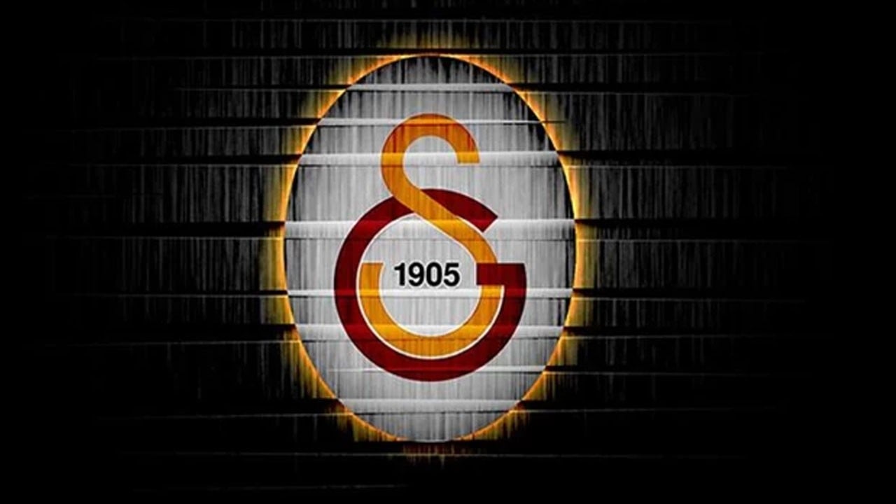 Galatasaraylı eski yıldız partide tutuklandı