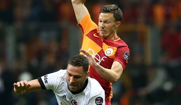 Galatasaraylı futbolcunun ayağı bu hale geldi!