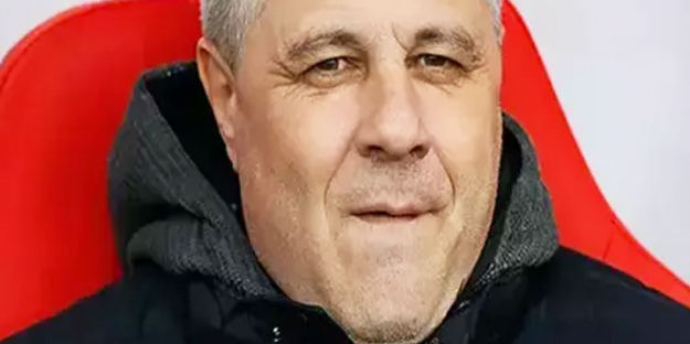 Galatasaraylı oyuncuyu gönderiyor! Marius Sumudica geldiği gibi bir yıldızın biletini kesti, yerine istediği isim...