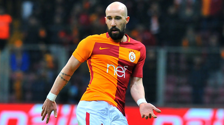 Galatasaraylı yıldız protestoları değerlendirdi