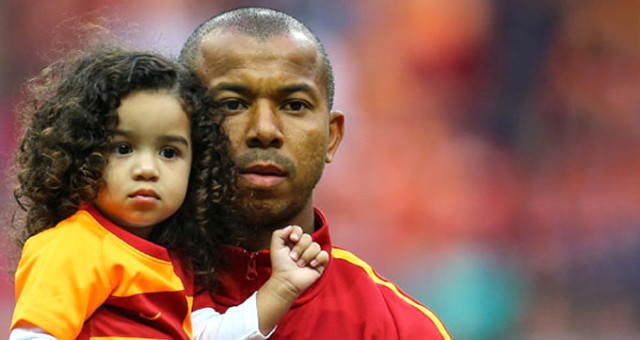 Galatasaraylı yıldıza büyük sürpriz