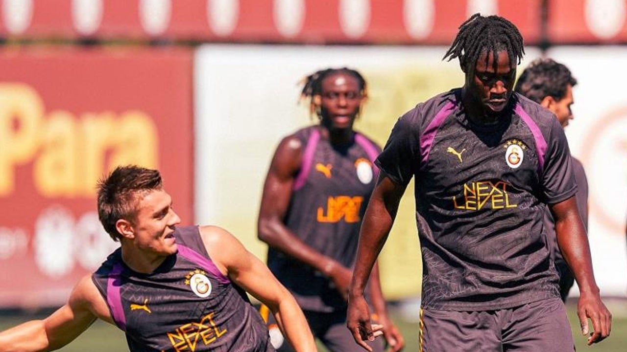 Galatasary, Sporting maçı hazırlıklarına devam ediyor
