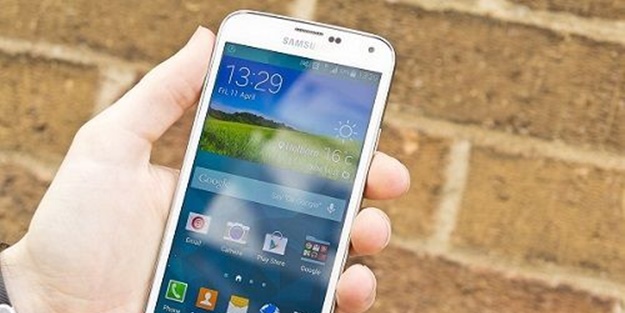 Galaxy S5 Android 6.0 güncellemesi başladı