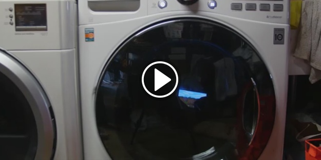 Galaxy S7'yi çamaşır makinesinde yıkadılar!