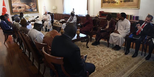 Gambiya Müslümanları Diyanet’i ziyaret etti