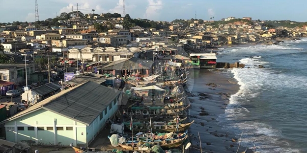 Gana'da facia: 20 çocuk suda kayboldu!