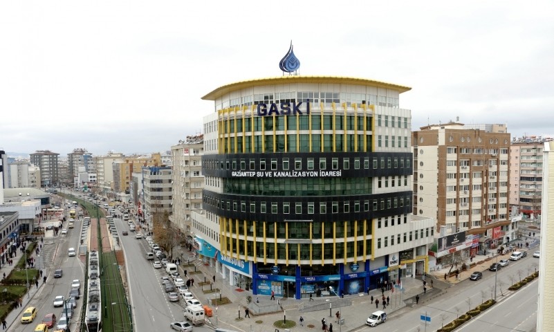 GASKİ kanalizasyon ve içme suyu şebekelerini yeniliyor