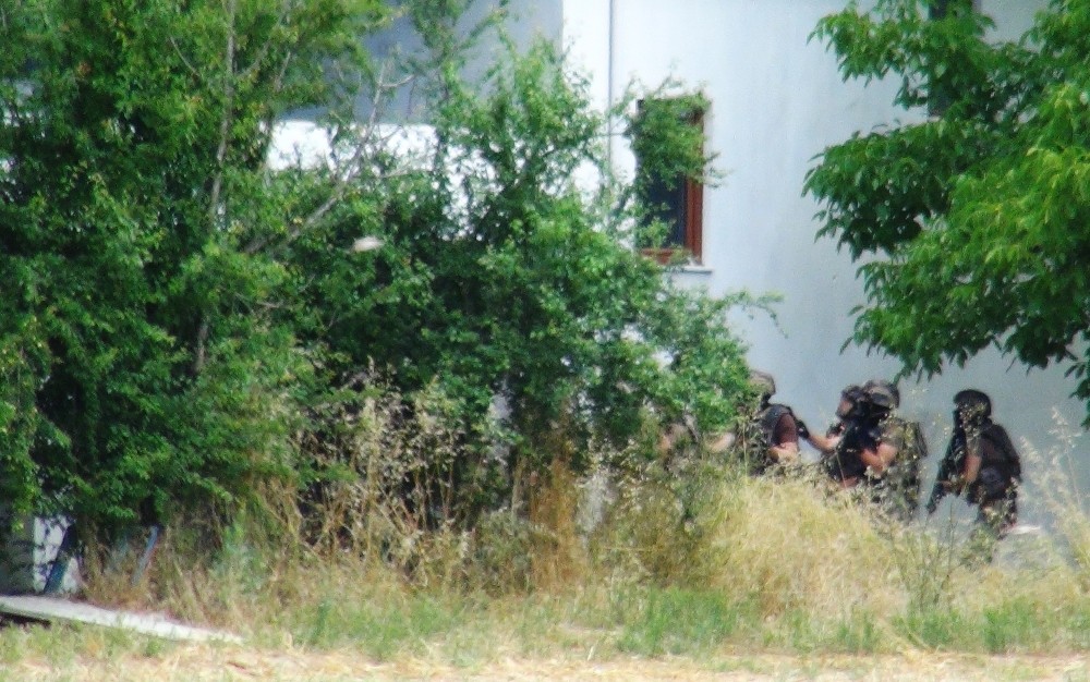 Gasp firarisi için Özel Hareket operasyon düzenledi 