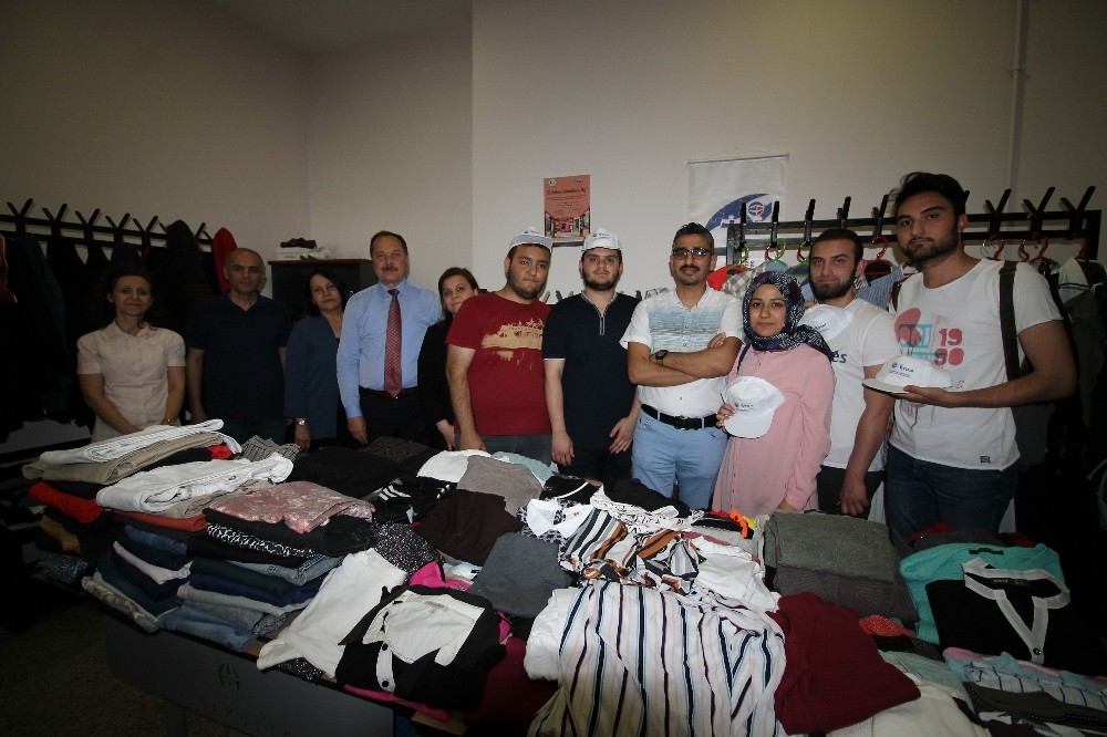 GAÜN’ de "Dolabını Gönüllere Aç" Projesi 