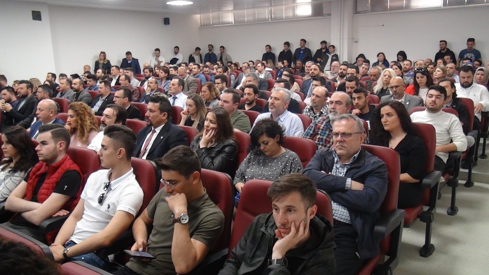Gayrimenkul sektörüne krizde yükselmenin püf noktalarını anlattılar 