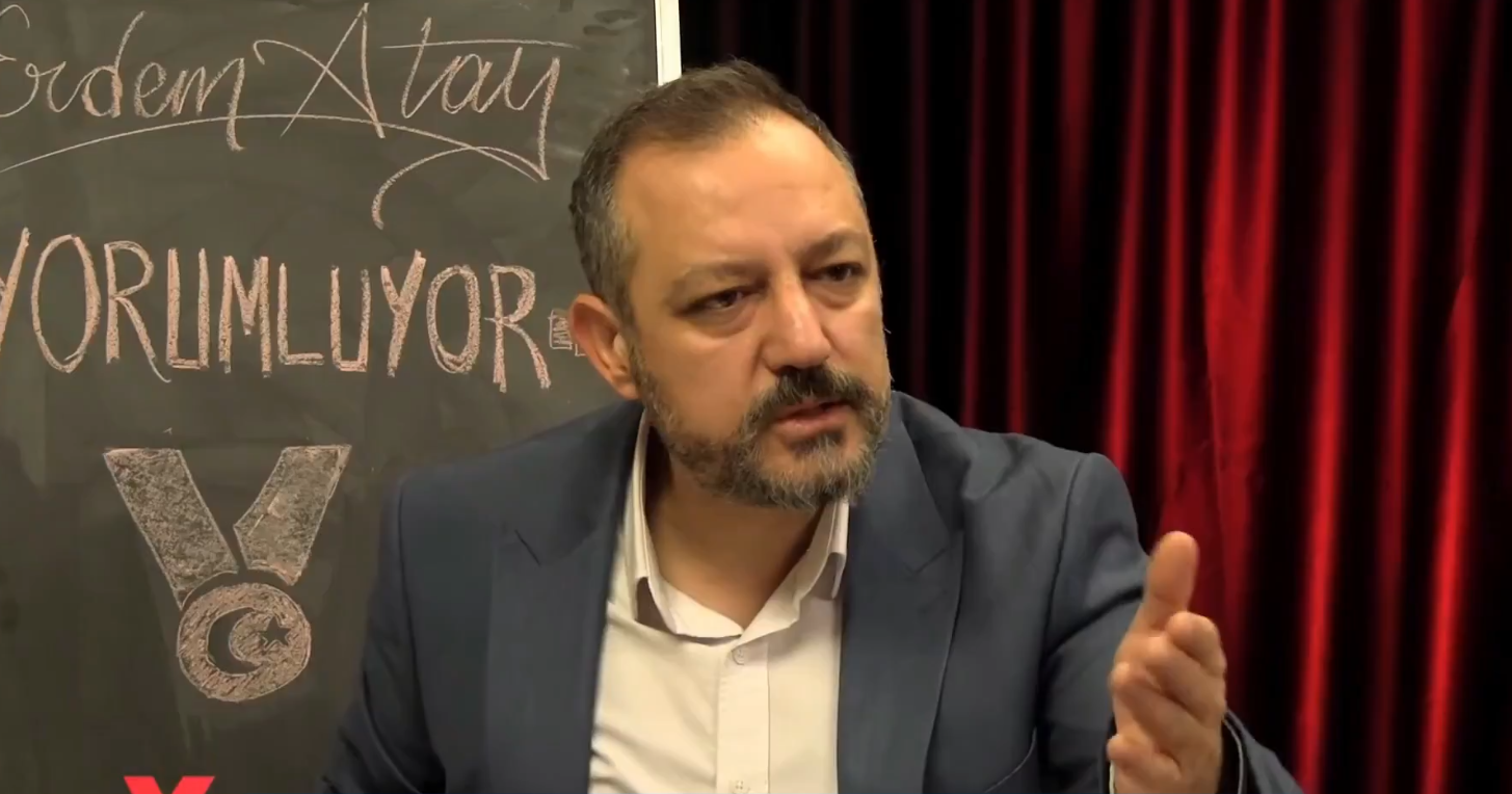 Gazeteci Erdem Atay'dan Özgür Özel'e: "Rezil Oldun, Enver Aysever Bile Seni Tokatlıyor!"
