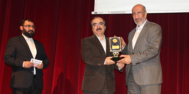 Gazeteci fitne, fesat, haber yaparsa BELHUM ADAL olur!