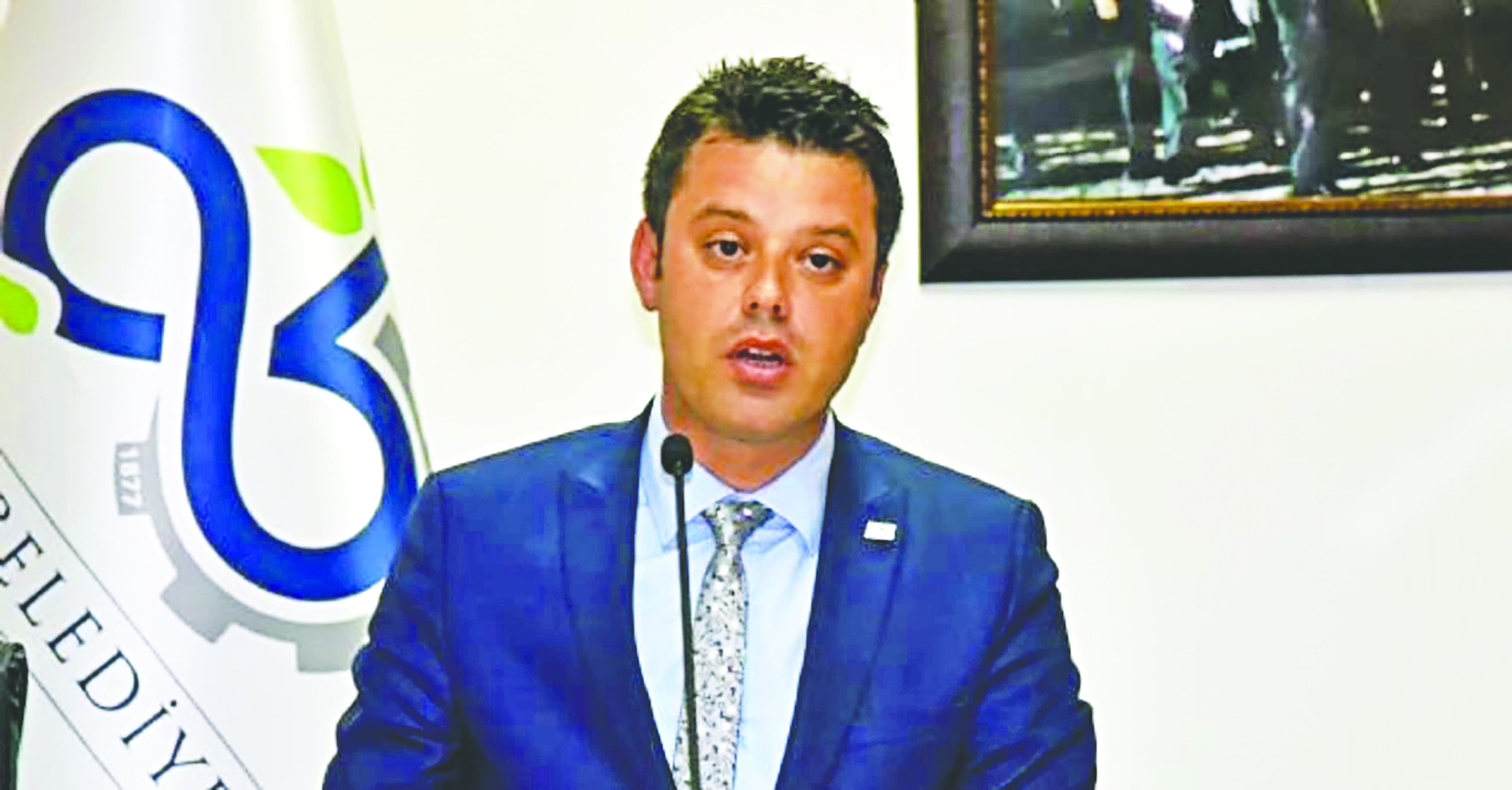Gazetecinin kişisel verilerini paylaşan CHP’li başkana 5 ay hapis cezası